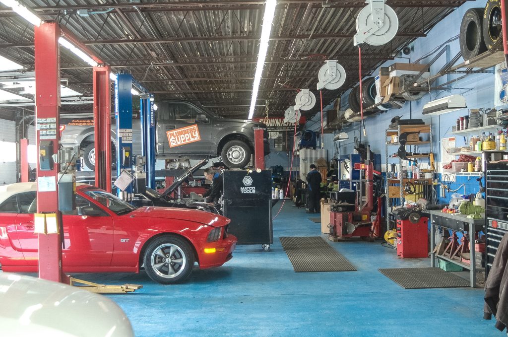 Find the Best Mechanic in St. Louis for Audi, Volvo, Chevy & Toyota | Jammin J Auto 7 Find the Best Mechanic in St. Louis for Audi, Volvo, Chevy & Toyota | Jammin J Auto