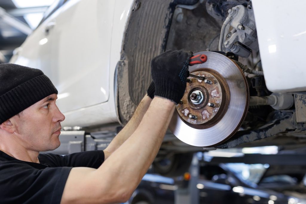 Auto and Brake Repair Creve Coeur: Expert Tips & Top Services 7 Auto and Brake Repair Creve Coeur: Expert Tips & Top Services