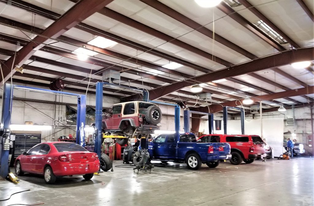 Common Causes of Engine Oil Leaks in Ram, Chrysler, Dodge and Jeep Vehicles. 10 Common Causes of Engine Oil Leaks in Ram, Chrysler, Dodge and Jeep Vehicles.