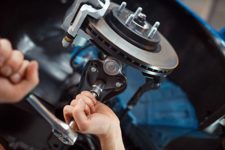 Jammin J Auto | St. Louis Auto Repair near me, Car Fluid Flush St. Louis, Auto Suspension Repair 8 Brake Repair Solutions in St. Louis, MO