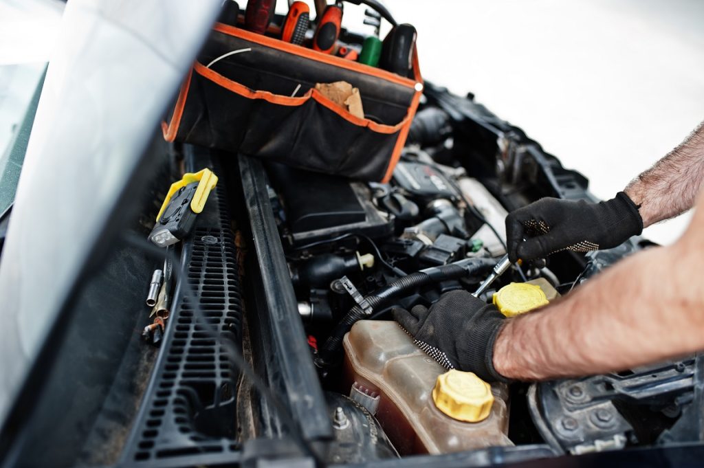 Heating and Air Conditioning Repair for Cars and Trucks in Olivette, MO 2 Heating and Air Conditioning Repair for Cars and Trucks in Olivette, MO