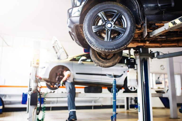 Brake & Auto Repair Services in Maryland Heights, MO | Local Experts & Amenities